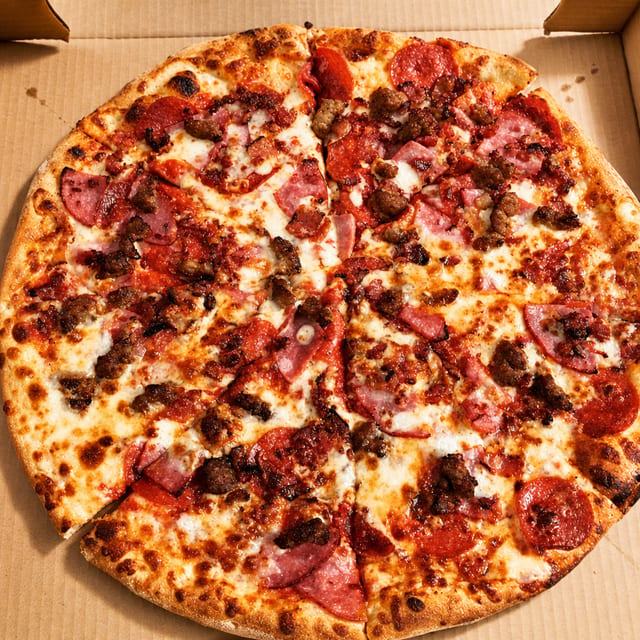 Meats Pizza.